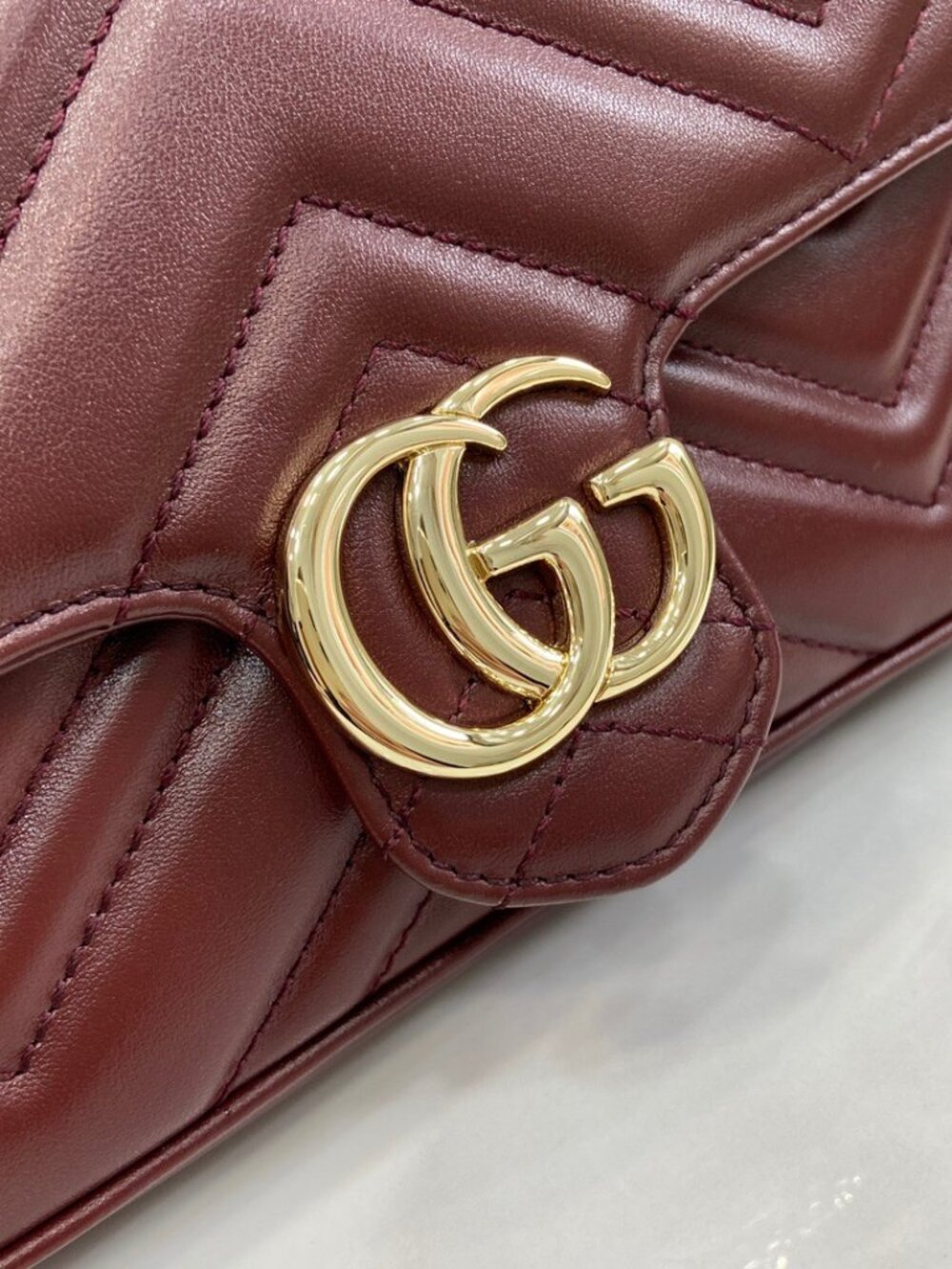 Gucci Red Bag - Picture 5 of 9